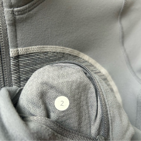 Lululemon In Stride Jacket - Picture 6 of 8